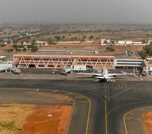 Scet-tunisie - PROJET DE MODERNISATION ET D’EXTENSION DE L'AÉROPORT 